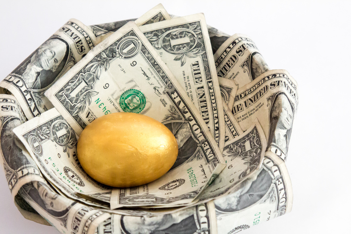 Five Tips That Help You Work Toward Building Your Nest Egg